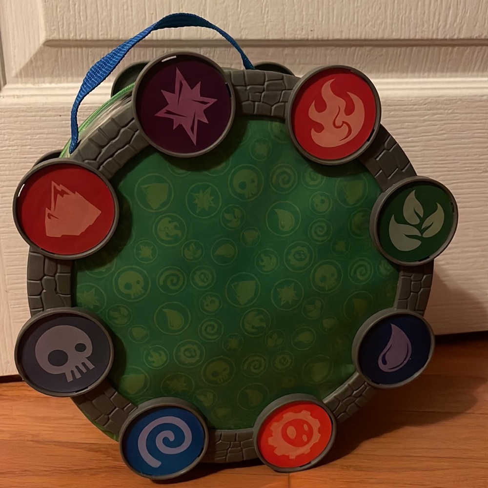 Skylanders Stack & Snap Case - Picture 2 of 3